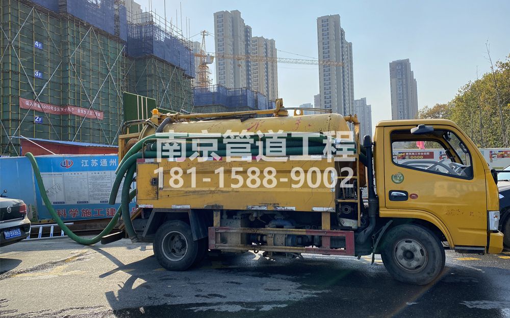 265公司建筑工地抽粪