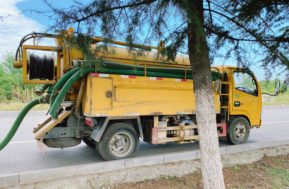 283公司清洗抽粪车
